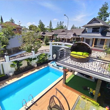 Villa Kota Bunga Malini 7 Cinengangirang Eksteriør billede